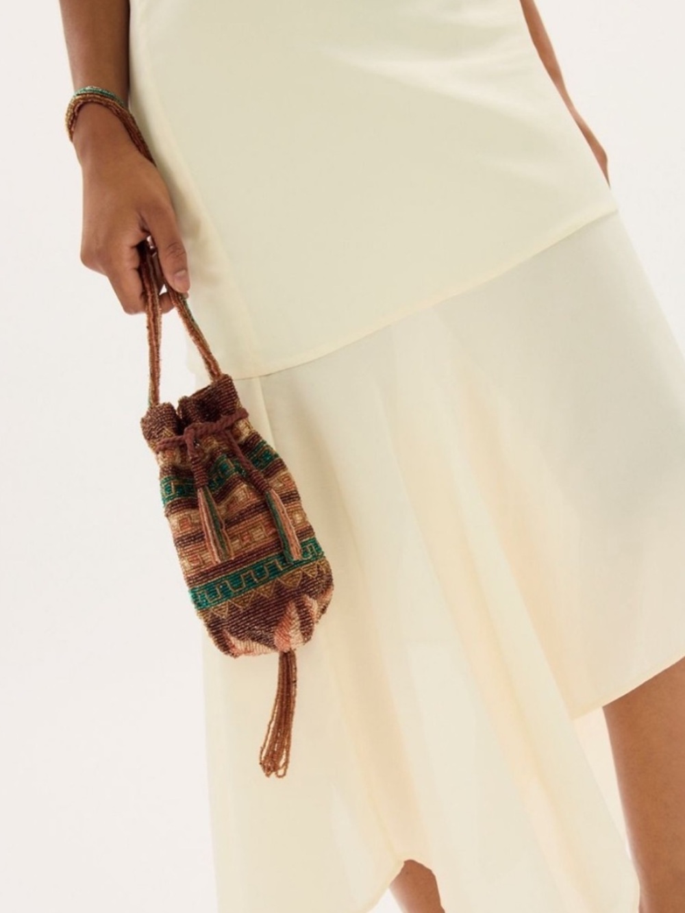 Free People Beaded Tassel Pouch NWT OS - Picture 2 of 16